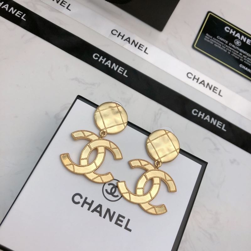 Ch**el earrings